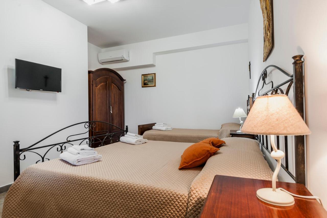 Valleforno Country House Di Charme Ispica Eksteriør billede